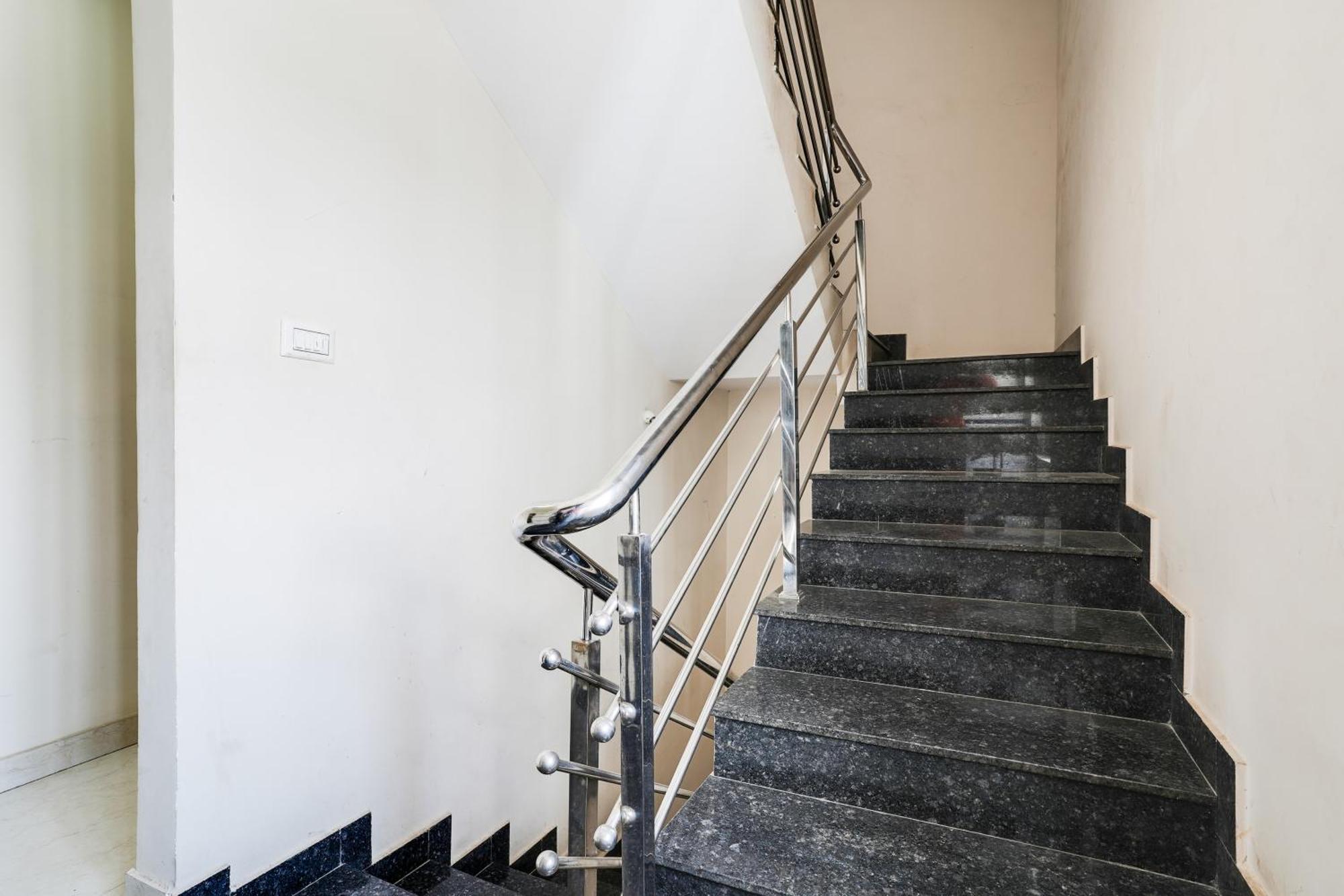Super Hotel O Bangalore Near Reva Circle Formerly Cka Boarding Yelahanka Exterior photo